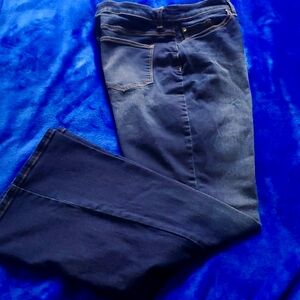 Chico's Platinum Hippie Flare Jeans 12 (2)